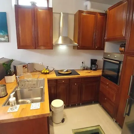 Amaranti House N Art *