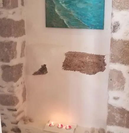 Amaranti House N Art *