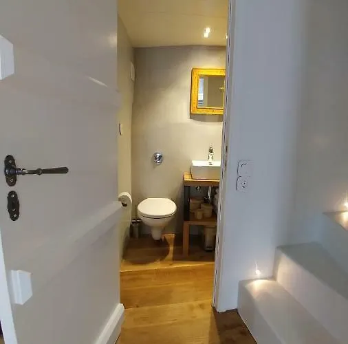 Amaranti House N Art