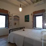 Amaranti House N Art * Μανδράκι
