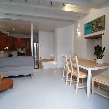 Amaranti House N Art *